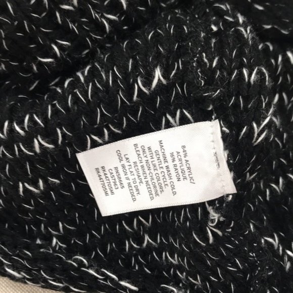 Abound Women's Twist Back Sweater - Picture 7 of 7